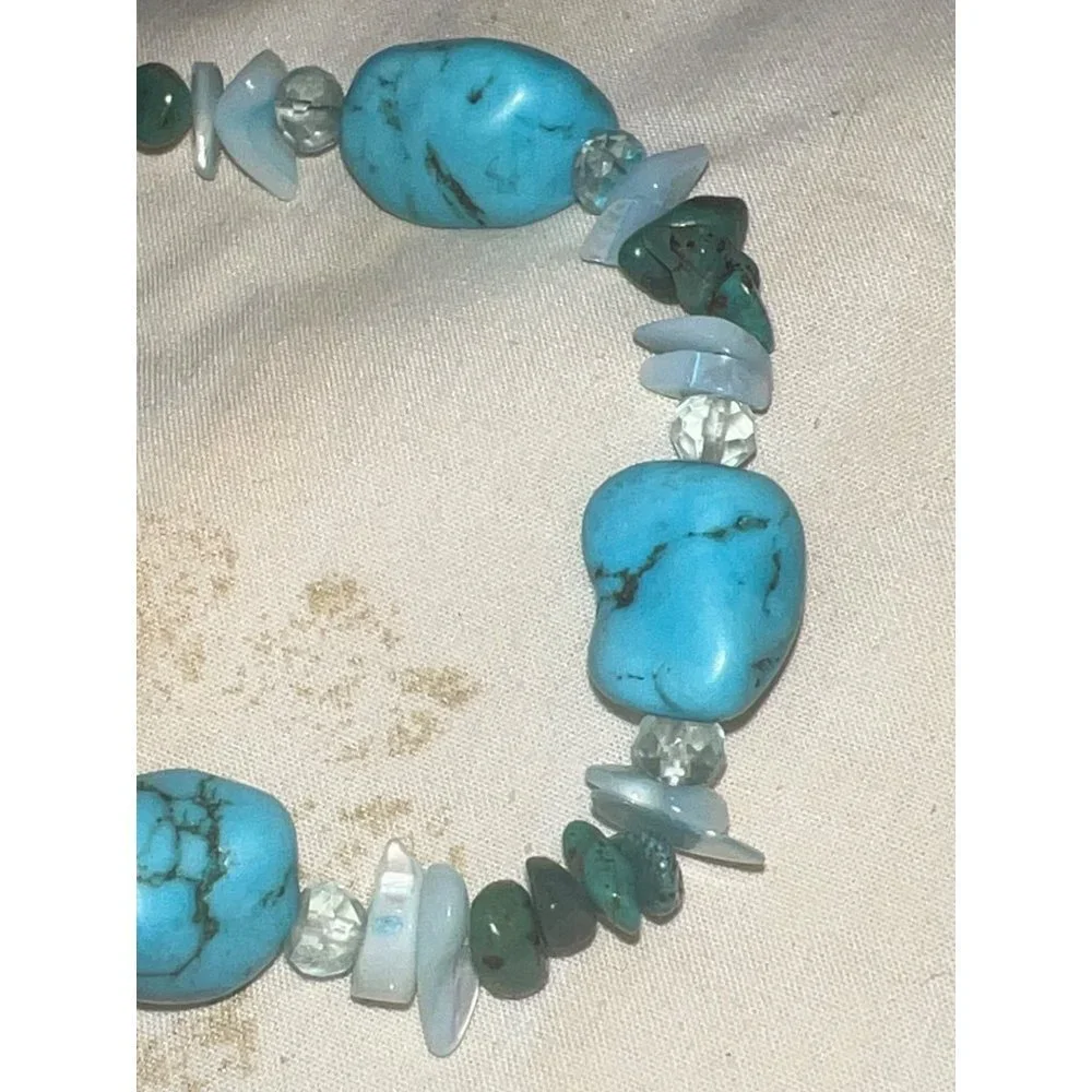 Green and Blue Turquoise Crystal Chip Stretch Bracelet -- 7.25